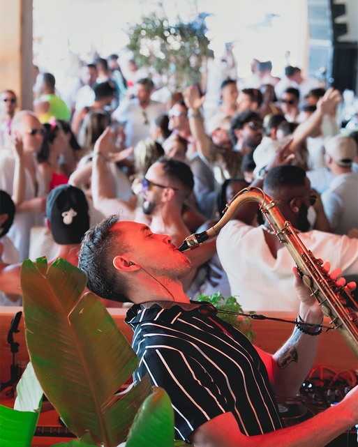 super paradise beach club 7 super paradise beach club 7